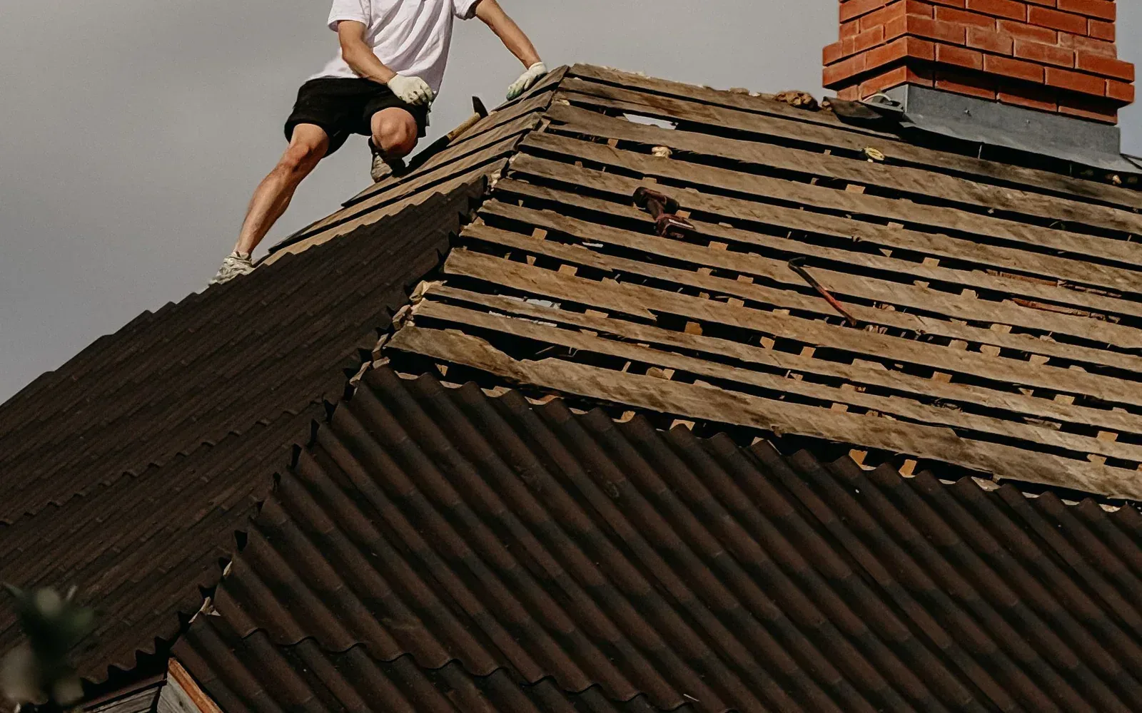 Existing tile roof before removal in Pasadena